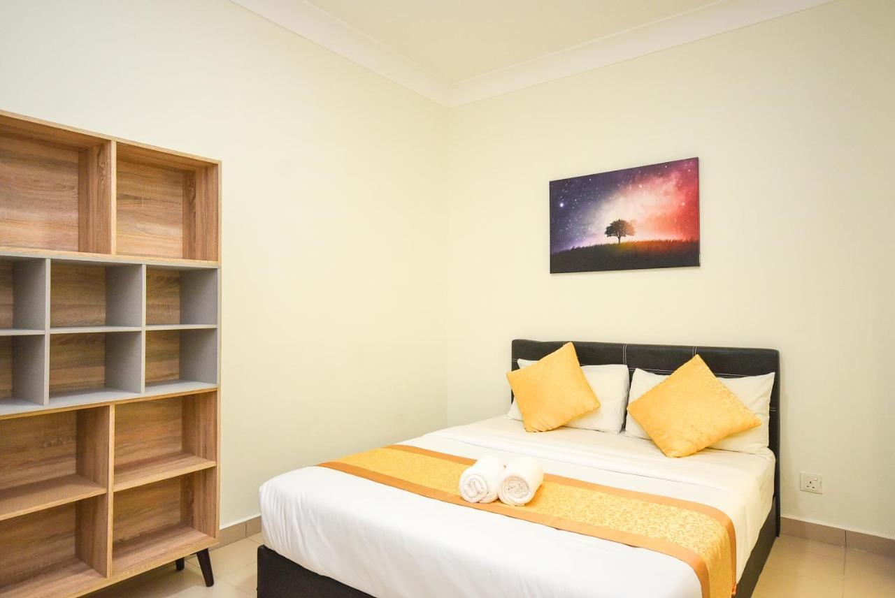 Tiara Seaview
